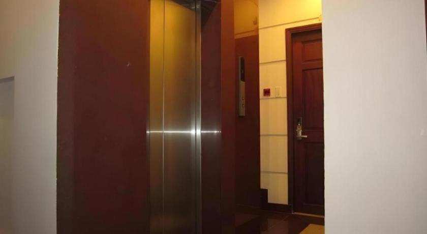 Vy Vy Airport Hotel Ho Chi Minh City